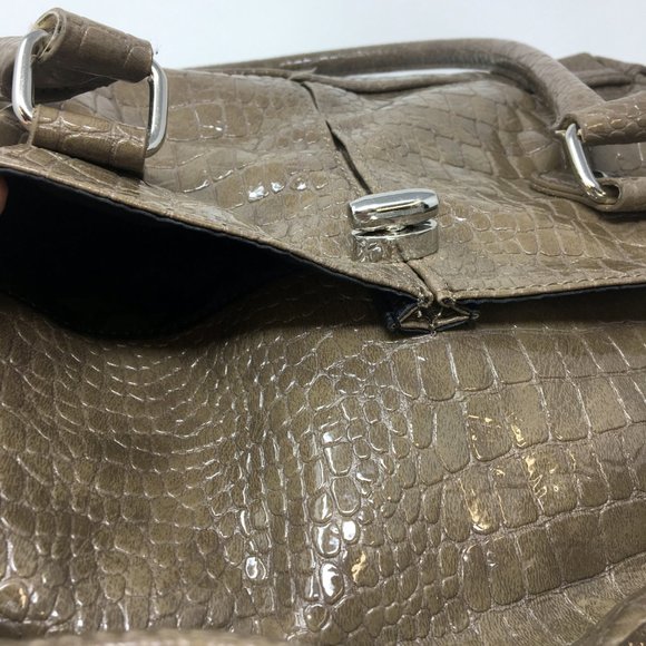 Jennifer Lopez Snake Reptile Embossed Tote Handbag - Picture 6 of 7